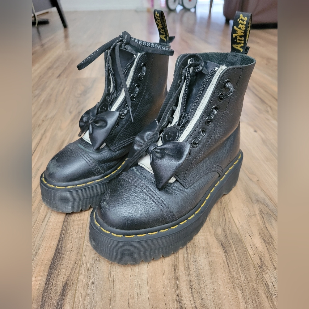 Dr martens lazy oaf
